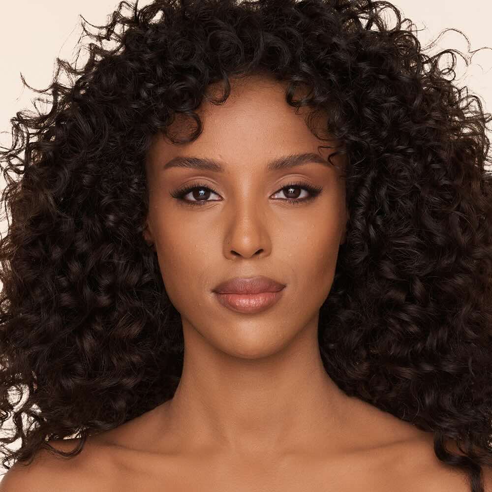 AIRBRUSH FLAWLESS FOUNDATION (BASE DE MAQUILLAJE)